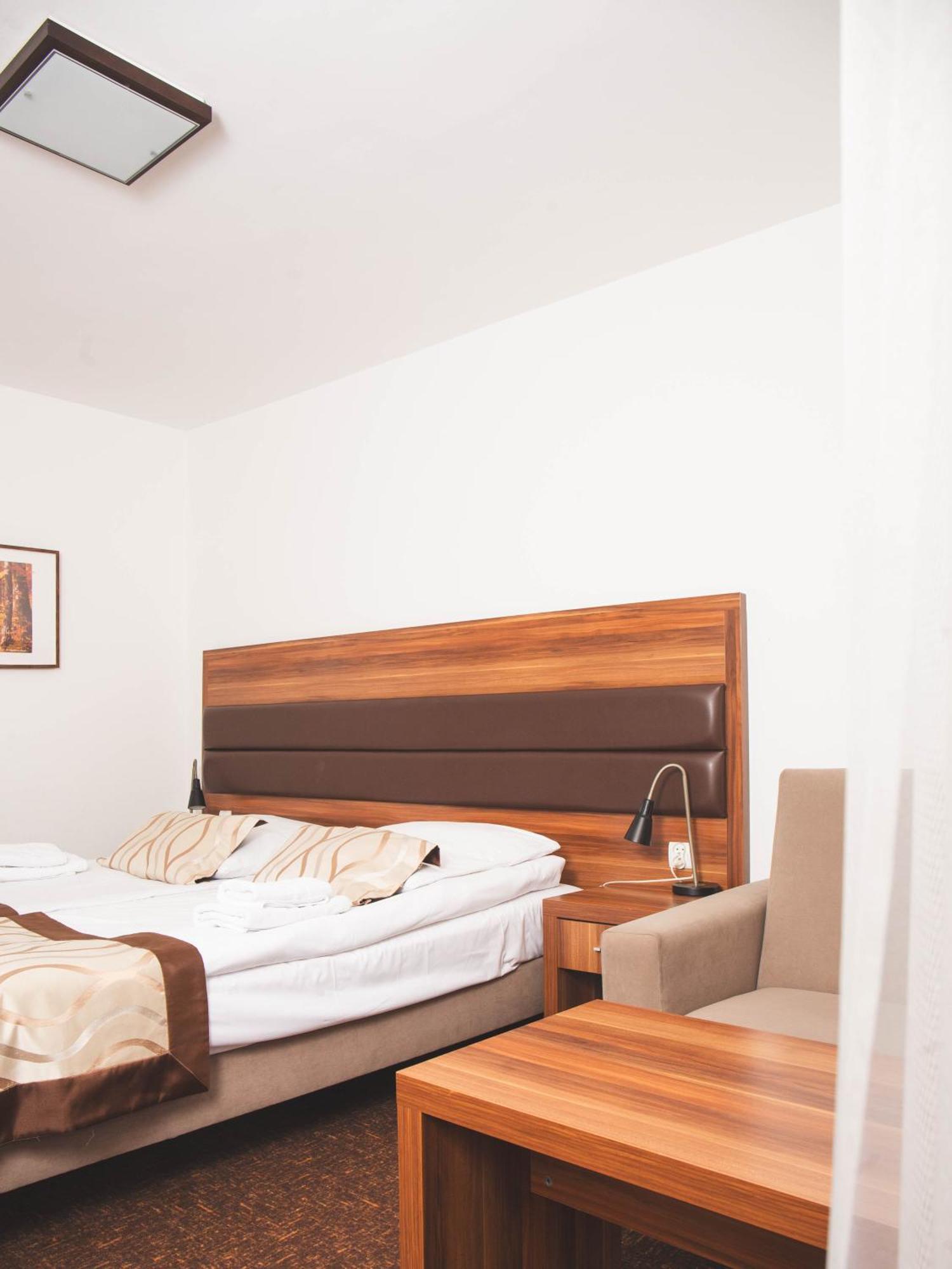 Hotel Beskidian Wegierska Gorka Εξωτερικό φωτογραφία