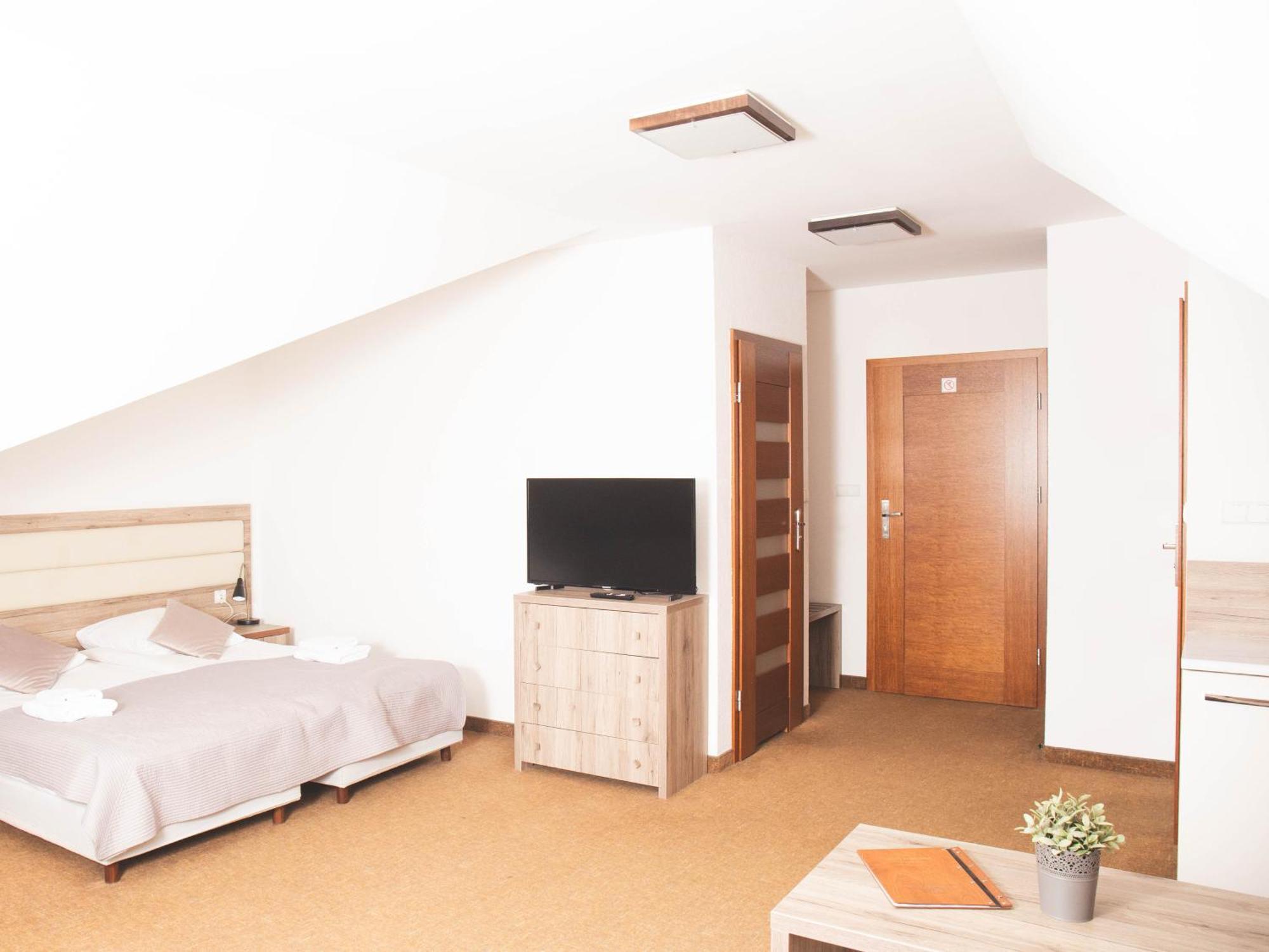 Hotel Beskidian Wegierska Gorka Εξωτερικό φωτογραφία