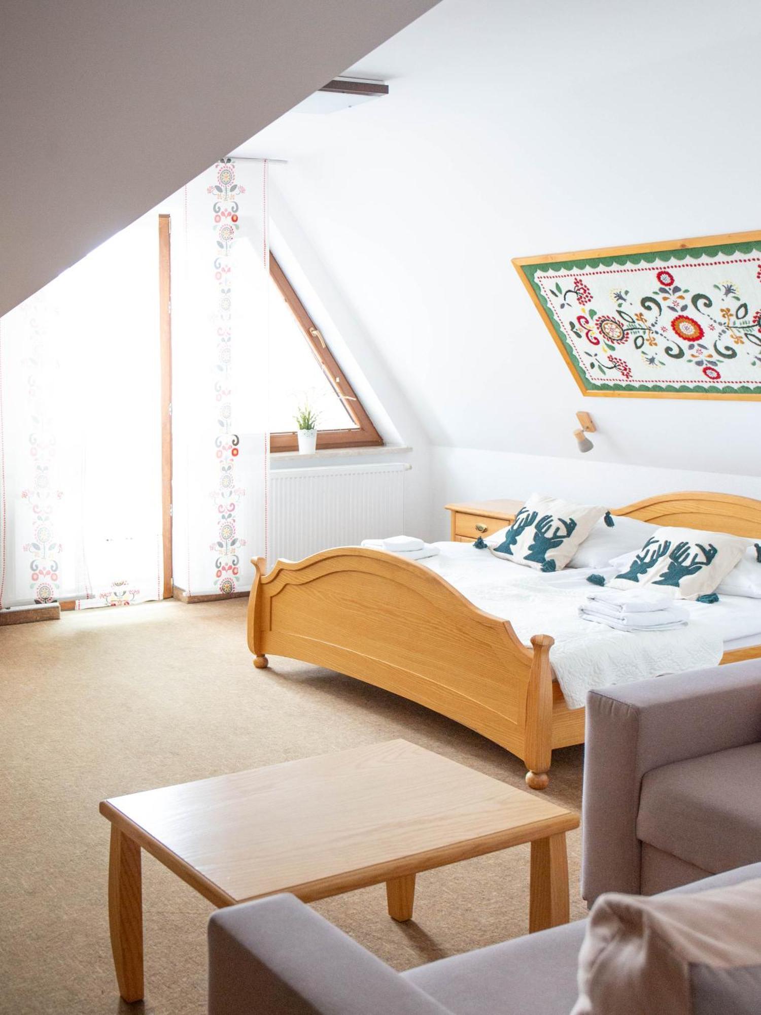 Hotel Beskidian Wegierska Gorka Εξωτερικό φωτογραφία