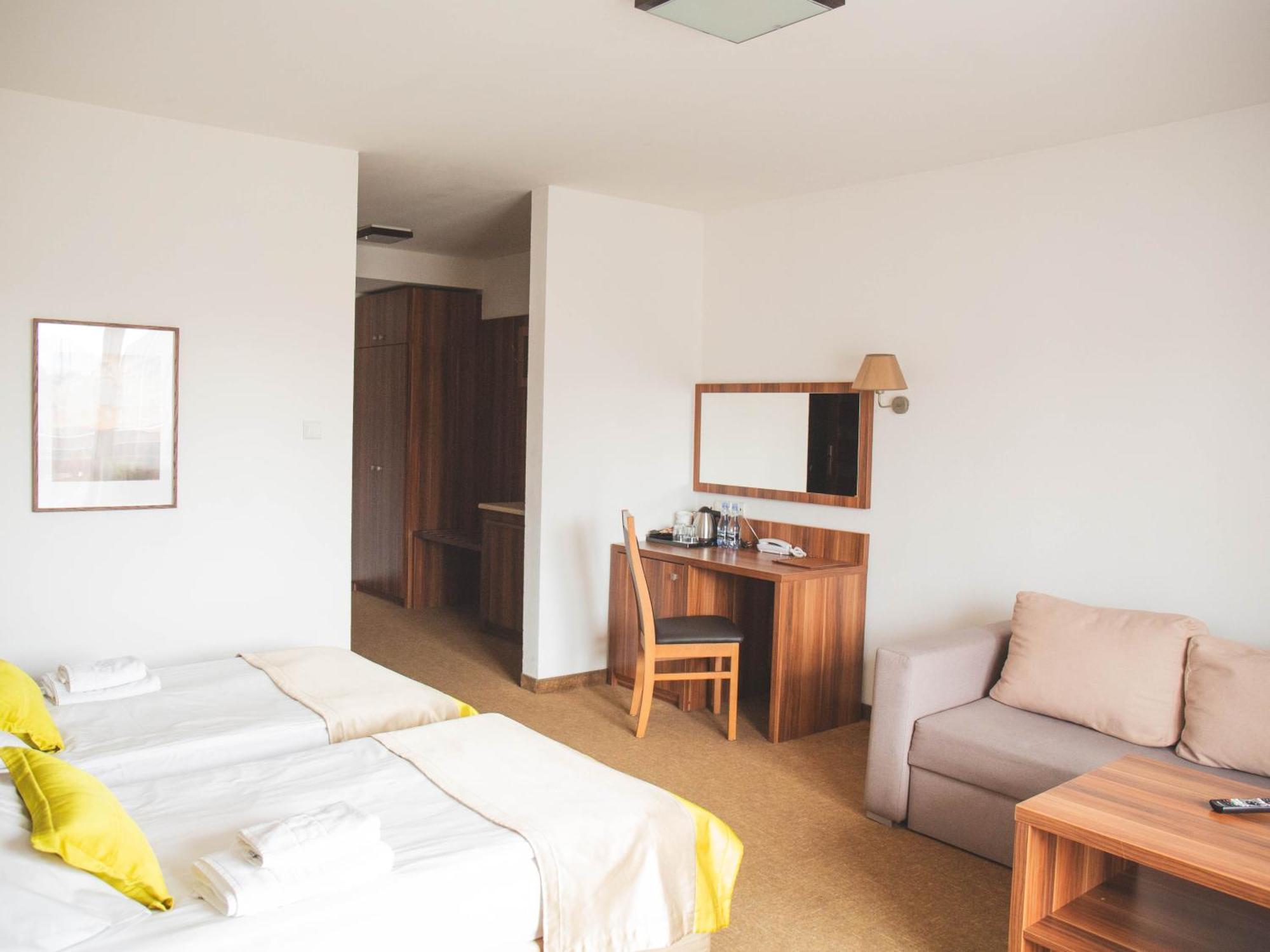 Hotel Beskidian Wegierska Gorka Εξωτερικό φωτογραφία