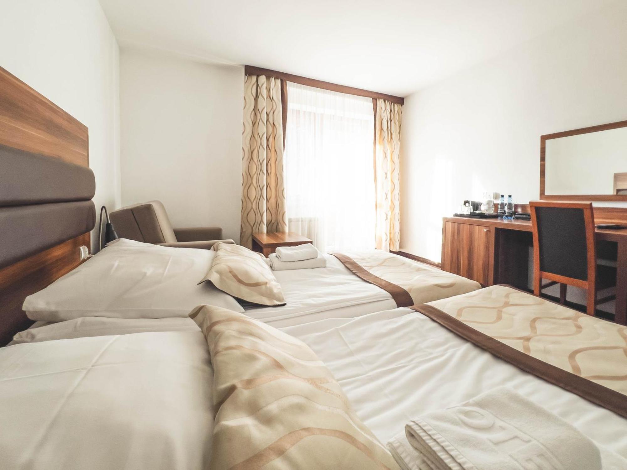 Hotel Beskidian Wegierska Gorka Εξωτερικό φωτογραφία
